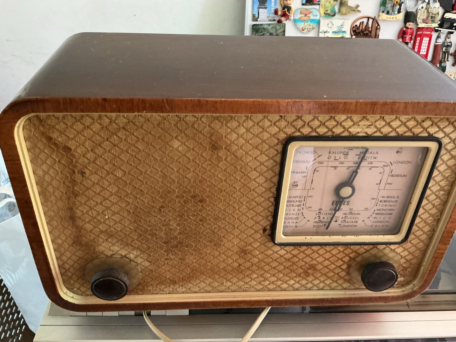 Vintage buizenradio - Eres, Ophalen of Verzenden, Niet werkend, Radio