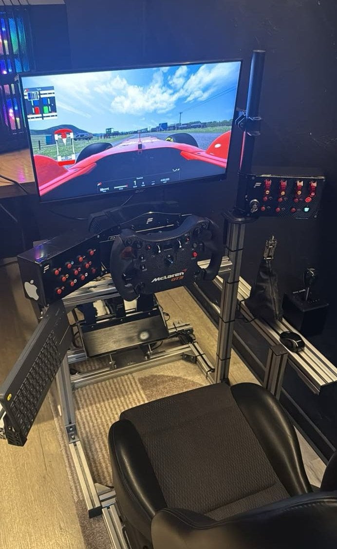 Fanatec Sim Rig Compleet – CSW V2.5 + Clubsport V3, Ophalen, Zo goed als nieuw, Playseat of Racestoel, Draadloos