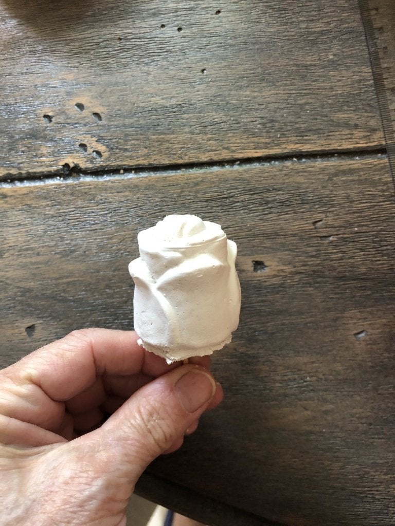 Roosje van gips om leuke dingen mee te maken, Hobby en Vrije tijd, Zilver, Nieuw, Ophalen of Verzenden, Overige materialen