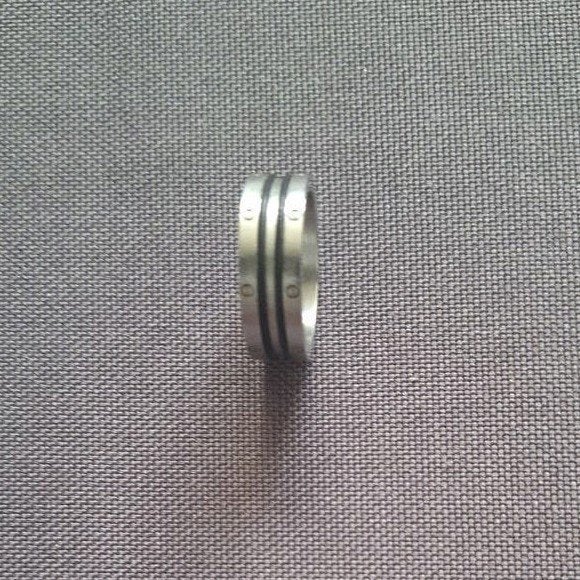 Lucardi ring 17 cm - geeft niet af, Sieraden, Tassen en Uiterlijk, Ringen, Ophalen, Zwart, Nieuw, 17 tot 18