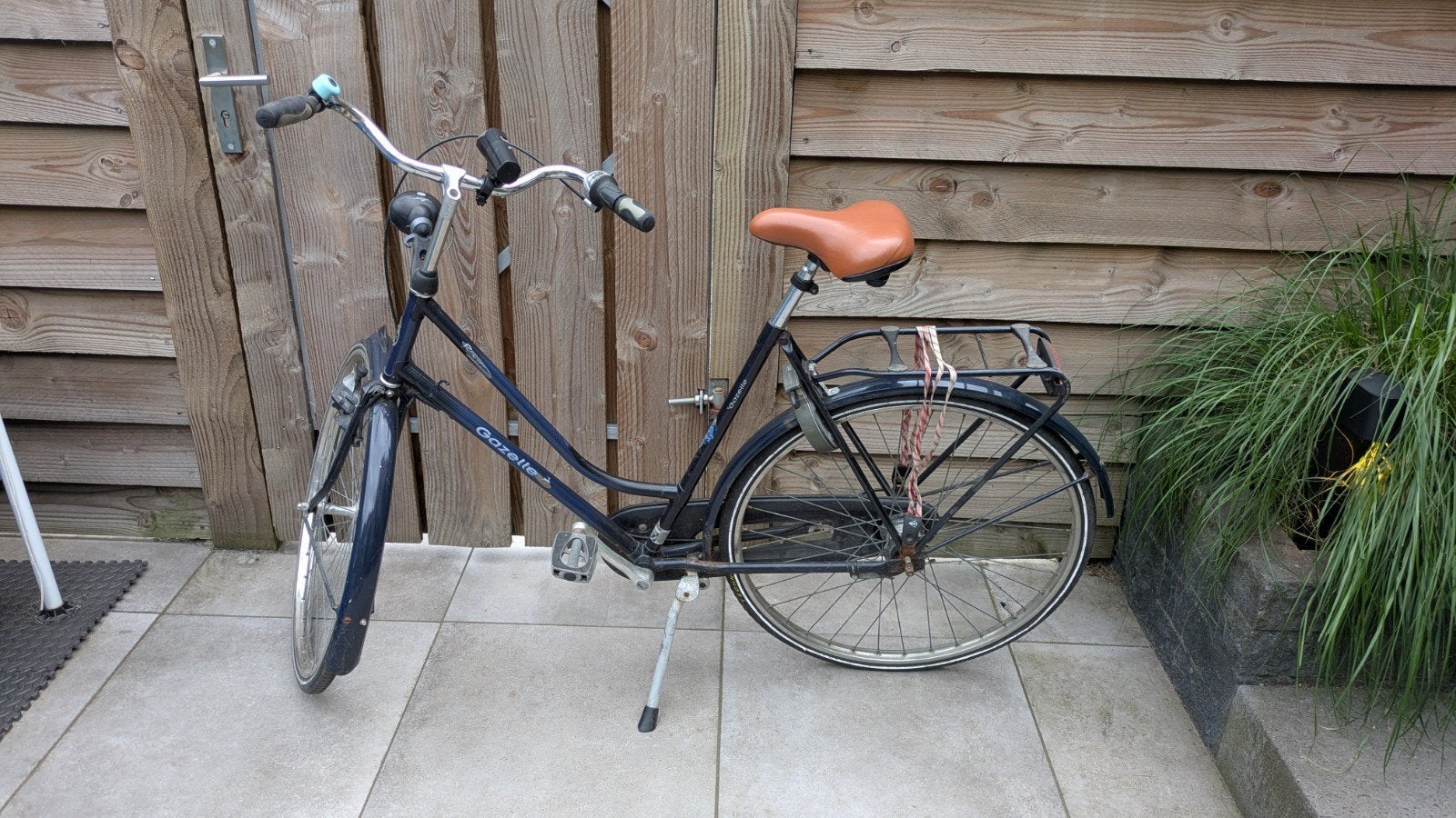 Gazella dames fiets. Kroeg fiets., Fietsen en Brommers, Fietsen | Dames | Omafietsen, Ophalen, Gebruikt, Terugtraprem, Gazelle