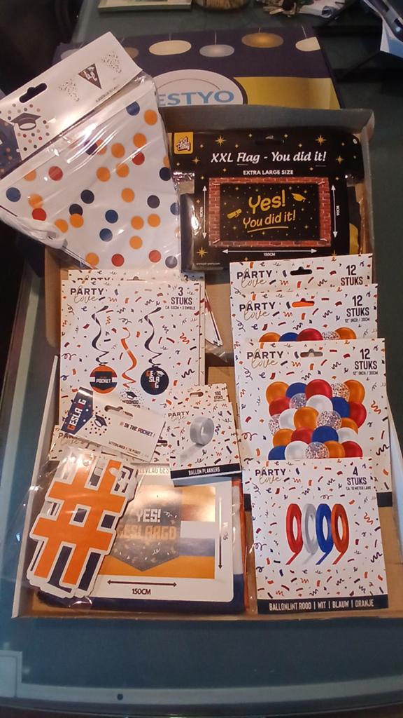 Geslaagd Feestpakket - Decoratie en Ballonnen, Ophalen of Verzenden, Nieuw, Versiering, Overige