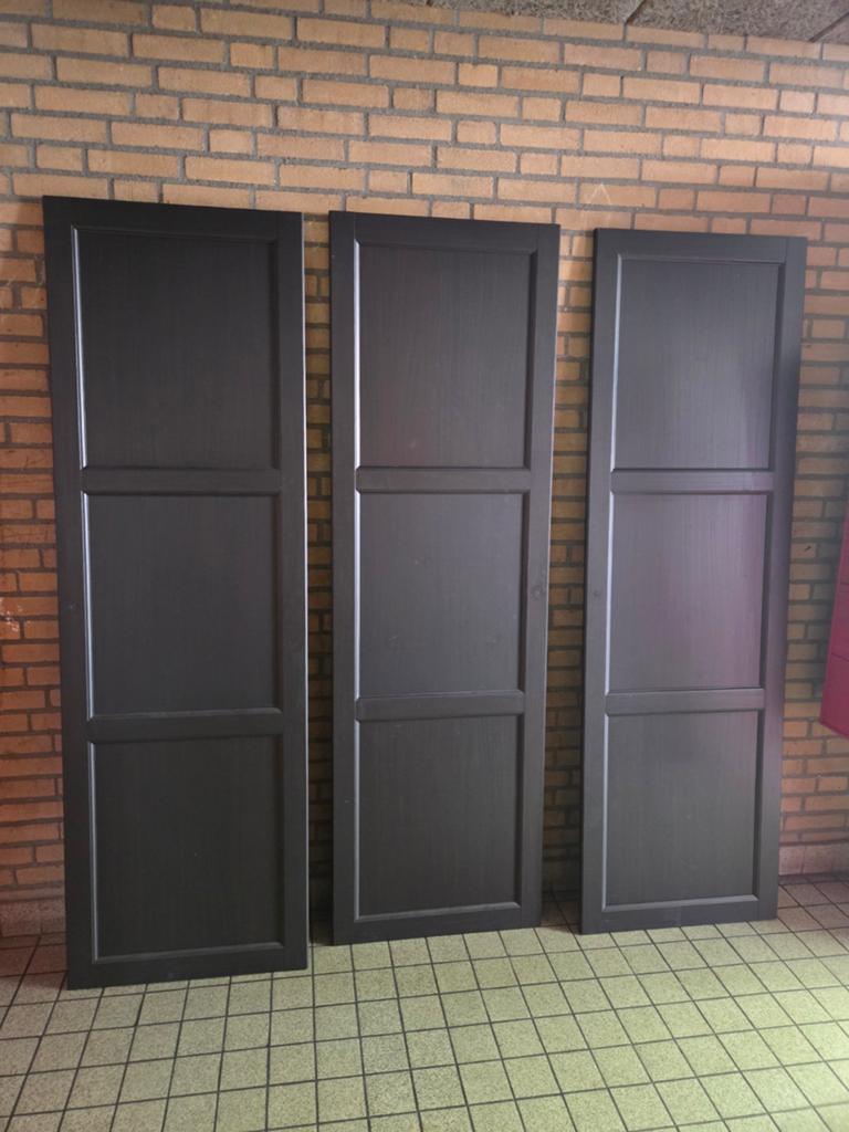 IKEA Besta deur, Ophalen