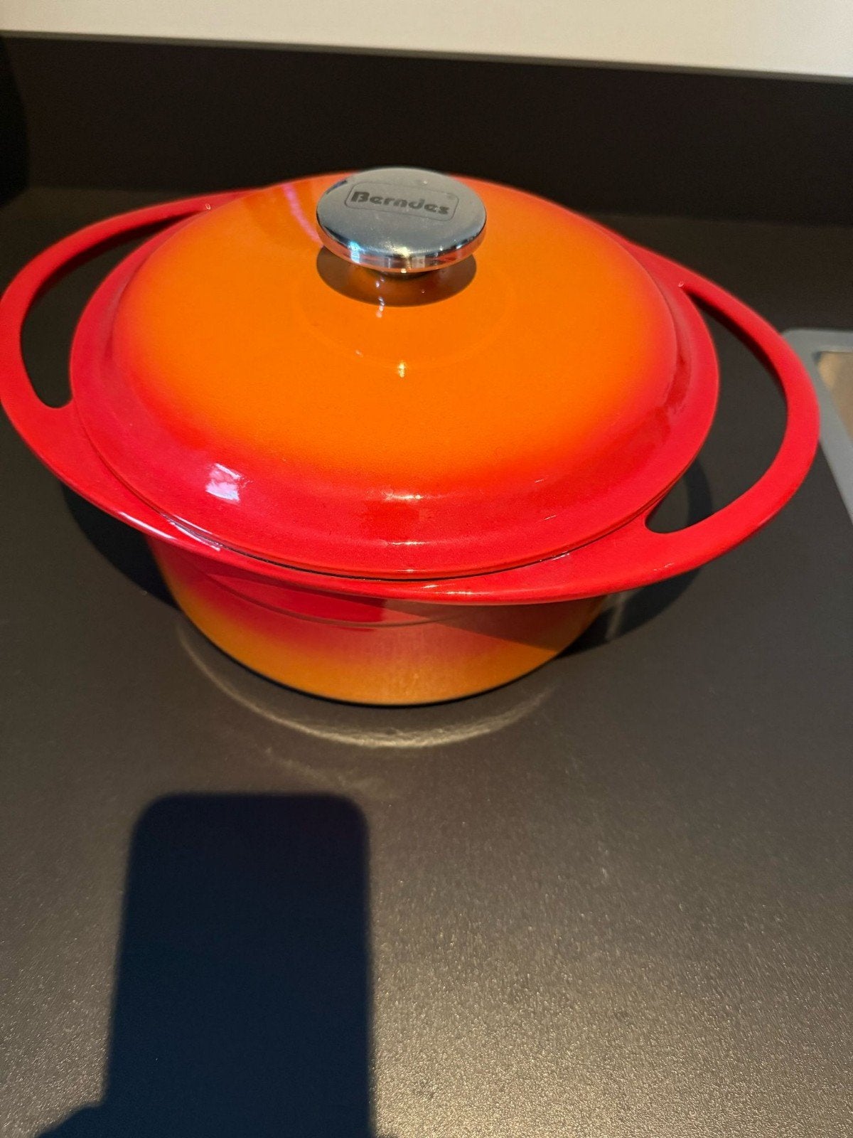 Berndes braadpan, Huis en Inrichting, Keuken | Potten en Pannen, Gebruikt, Braadpan, Gietijzer, Met deksel, Met handvatten, Ophalen of Verzenden