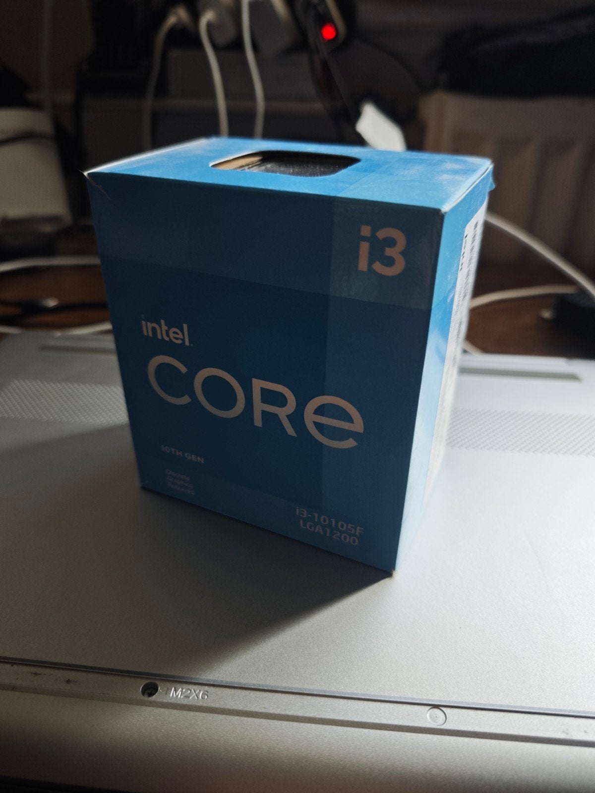 Intel Core i3-10105F Processor met Stock Cooler, Computers en Software, LGA1200, 4-core, Ophalen of Verzenden, Zo goed als nieuw