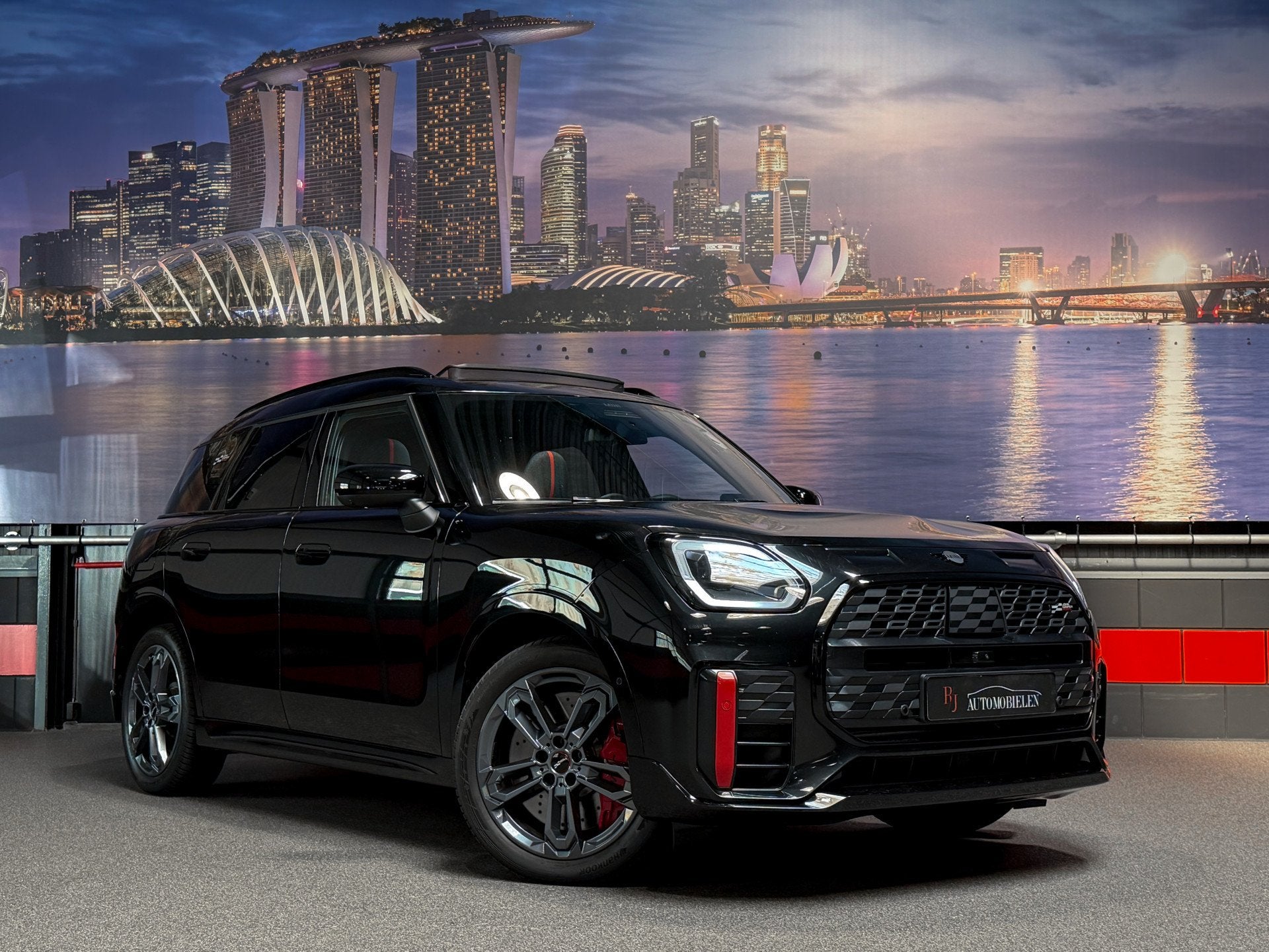 MINI Countryman 2.0 JCW ALL4 John Cooper Works XL |Trekhaak|, Auto's, Gebruikt, Zwart, Bedrijf, Vierwielaandrijving