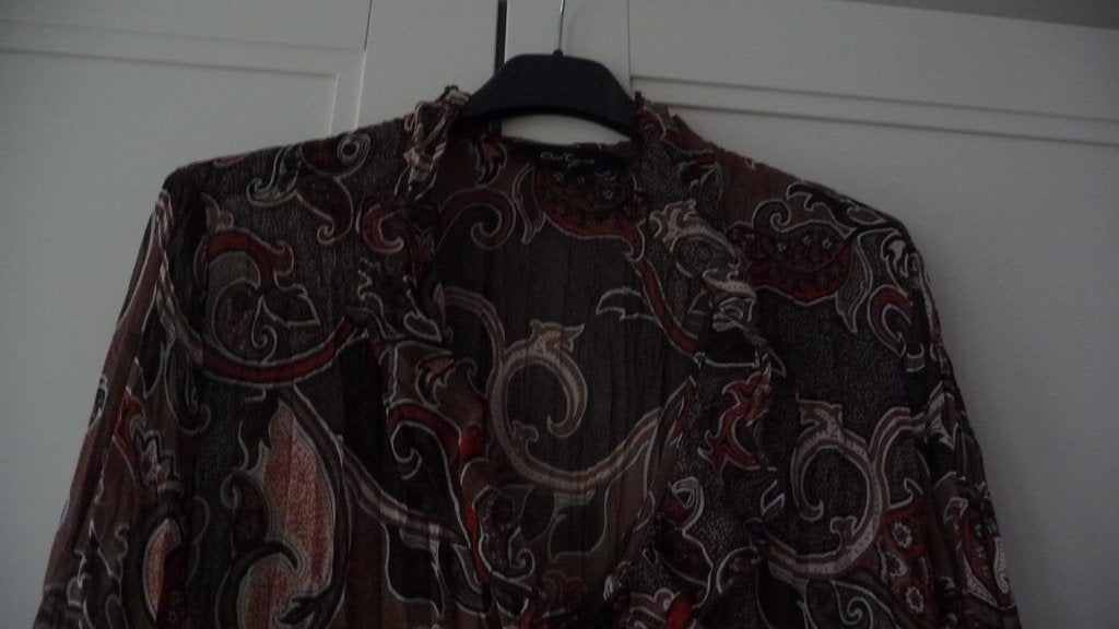 Blouse met roesjes – 44, Overige kleuren, Maat 42/44 (L), Ophalen of Verzenden, Zo goed als nieuw