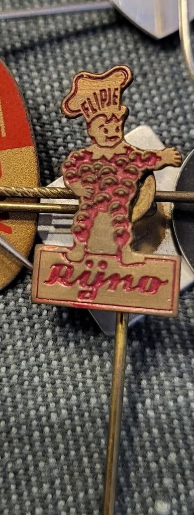 Bieden! FLIPJE Speldje, Verzamelen, Speldjes, Pins en Buttons, Ophalen of Verzenden, Gebruikt, Overige onderwerpen