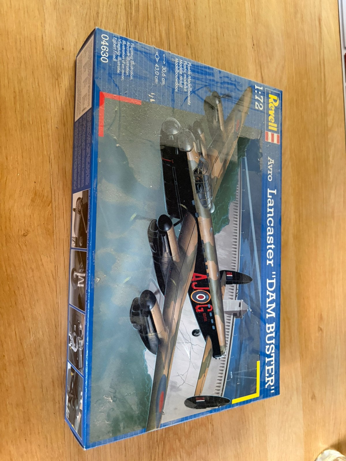 Revell avro lancaster “dam buster” 1:72 04630, Ophalen, Zo goed als nieuw, 1:72 tot 1:144, Revell