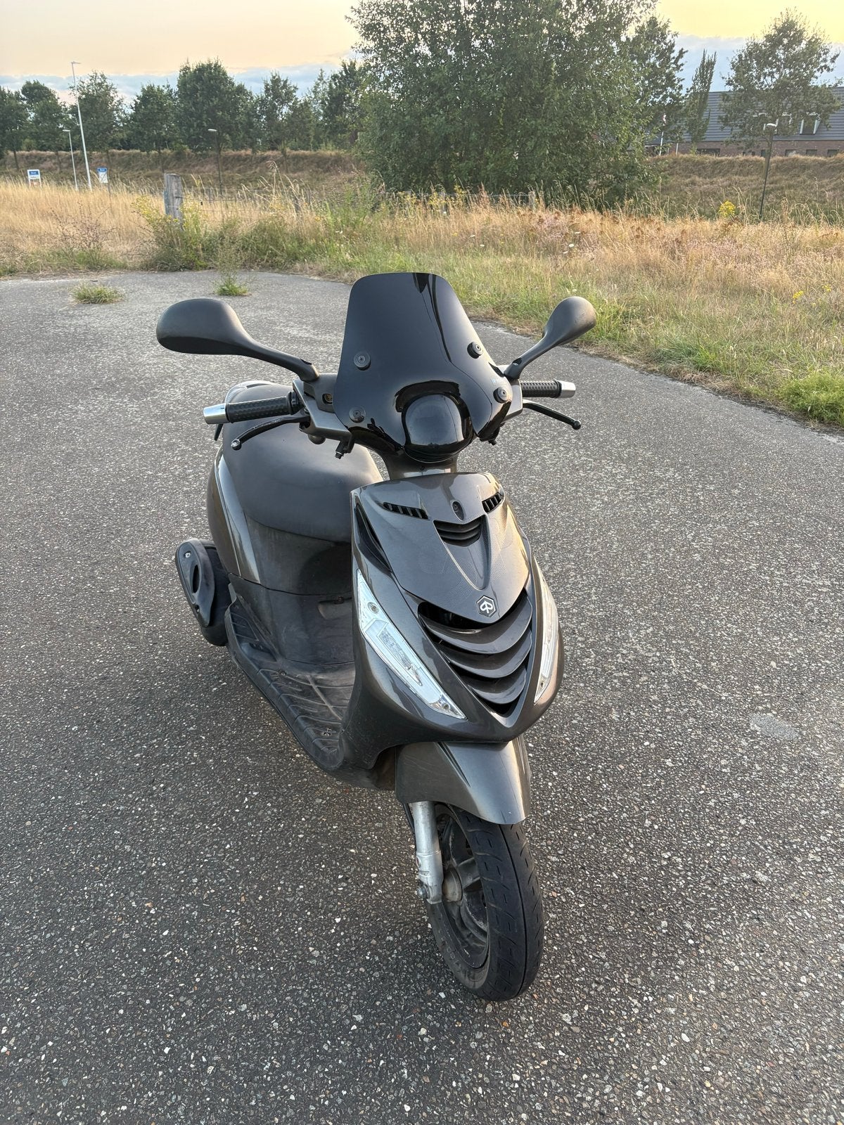 Piaggio Zip 80cc 2018 met SP kappen en verticaal blok, Ophalen, Piaggio, Zo goed als nieuw, Benzine
