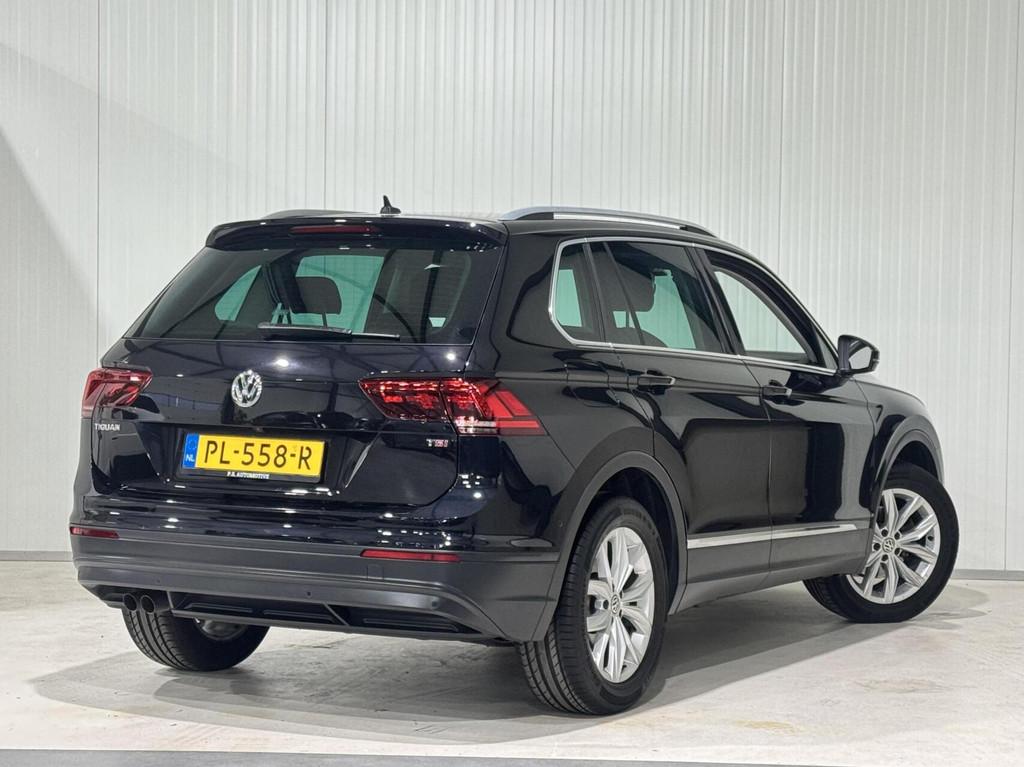 Volkswagen Tiguan 1.4 TSI ACT Highline|CAMERA|CARPLAY|, Euro 6, 4 cilinders, Zwart, Origineel Nederlands