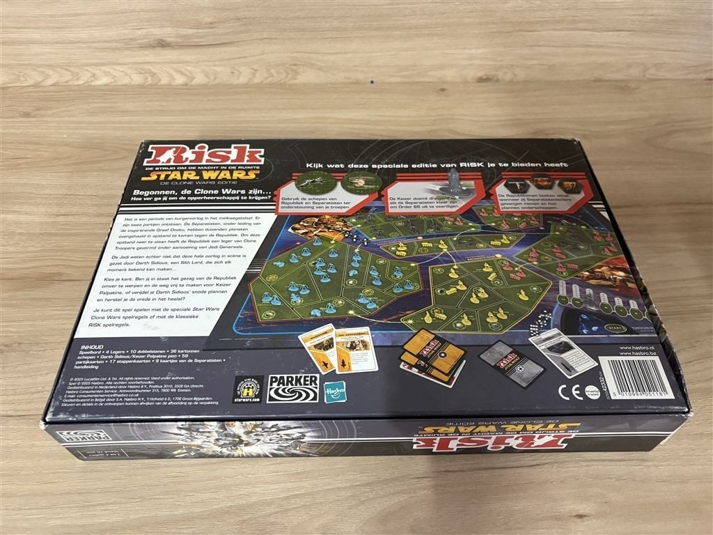 risk star wars - s4185, Hobby en Vrije tijd, Gezelschapsspellen | Bordspellen, Verzenden, Zo goed als nieuw