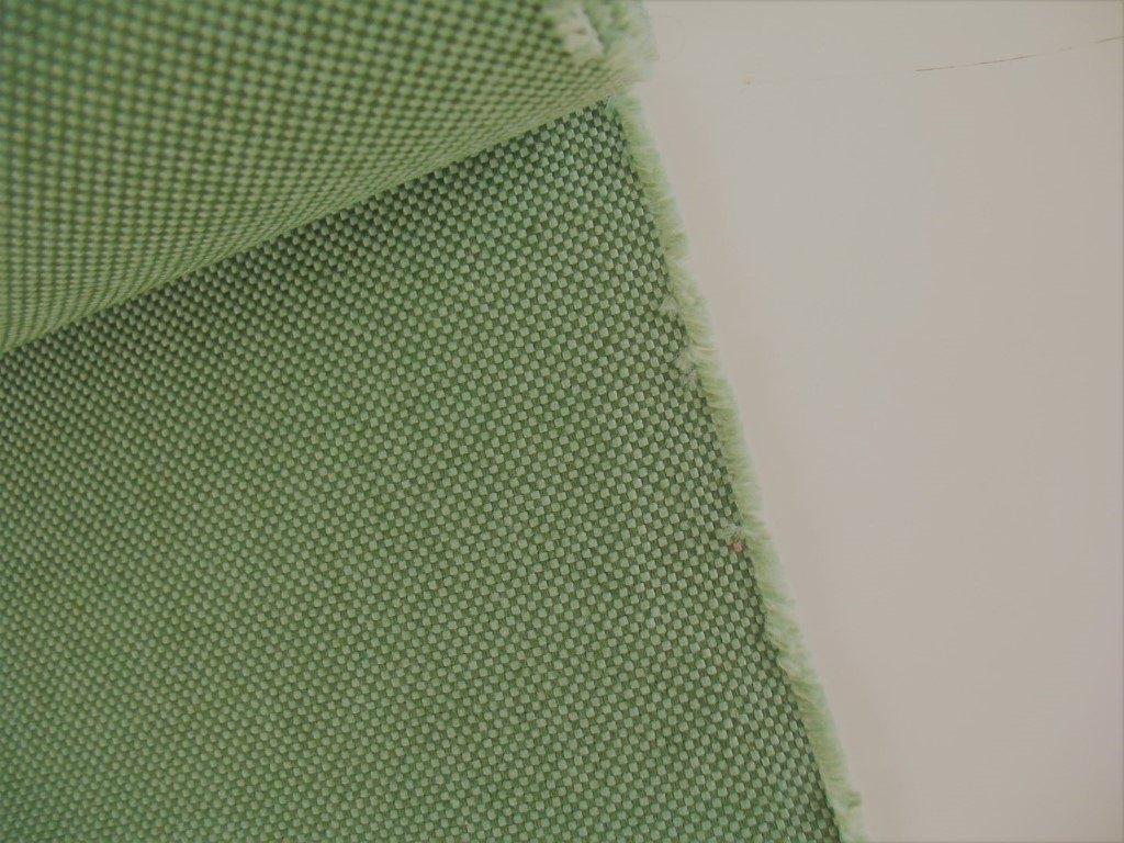 Kvadrat Field 2 943 groentinten; 4,78 mtr meubelstof NU 239€, Hobby en Vrije tijd, Stoffen en Lappen, Overige materialen, 120 cm of meer