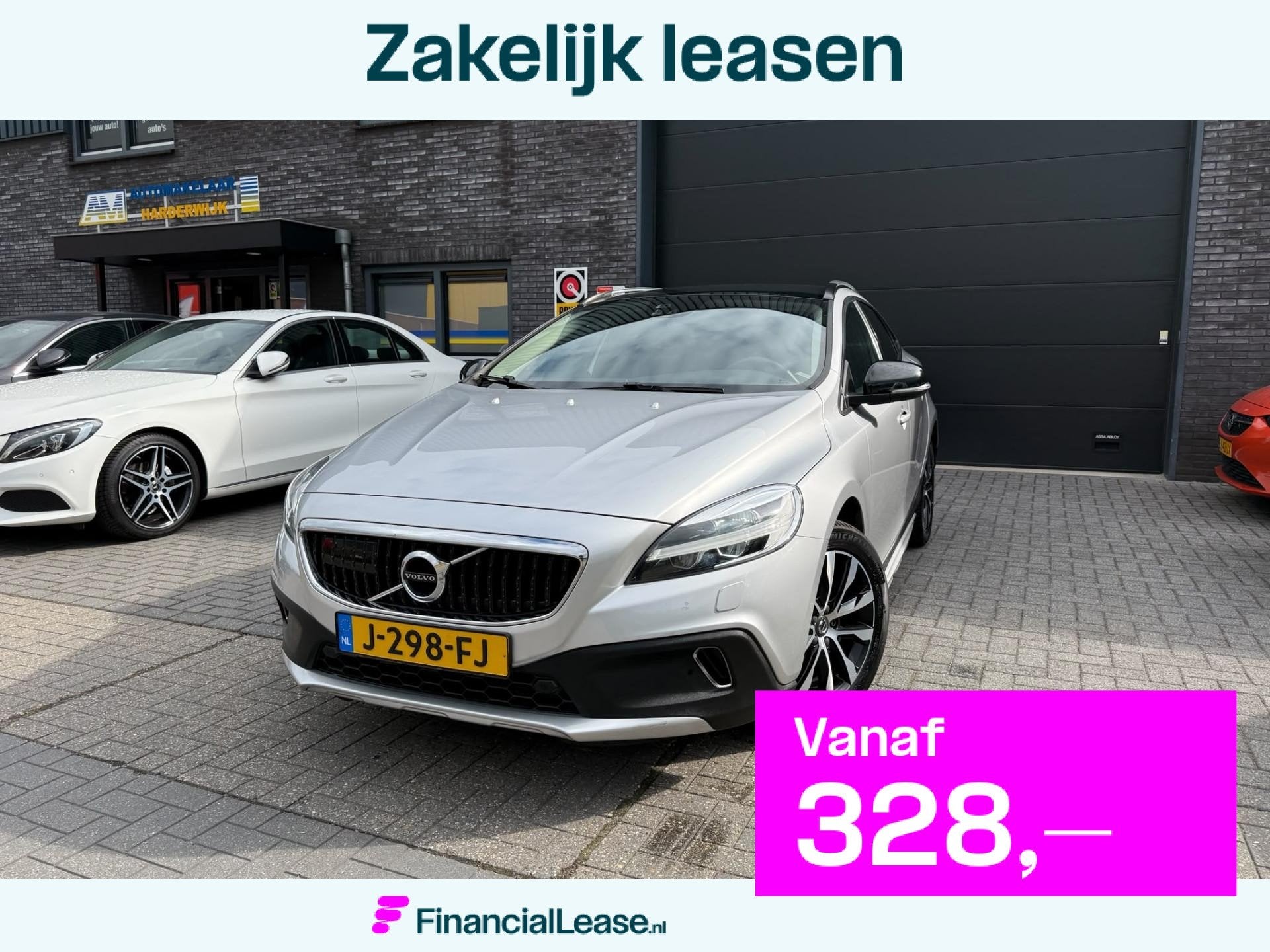 Volvo V40 Cross Country 1.5 T3 Summum | 2E EIGENAAR | 3/6 of, 4 cilinders, Leder, 154 pk, Benzine