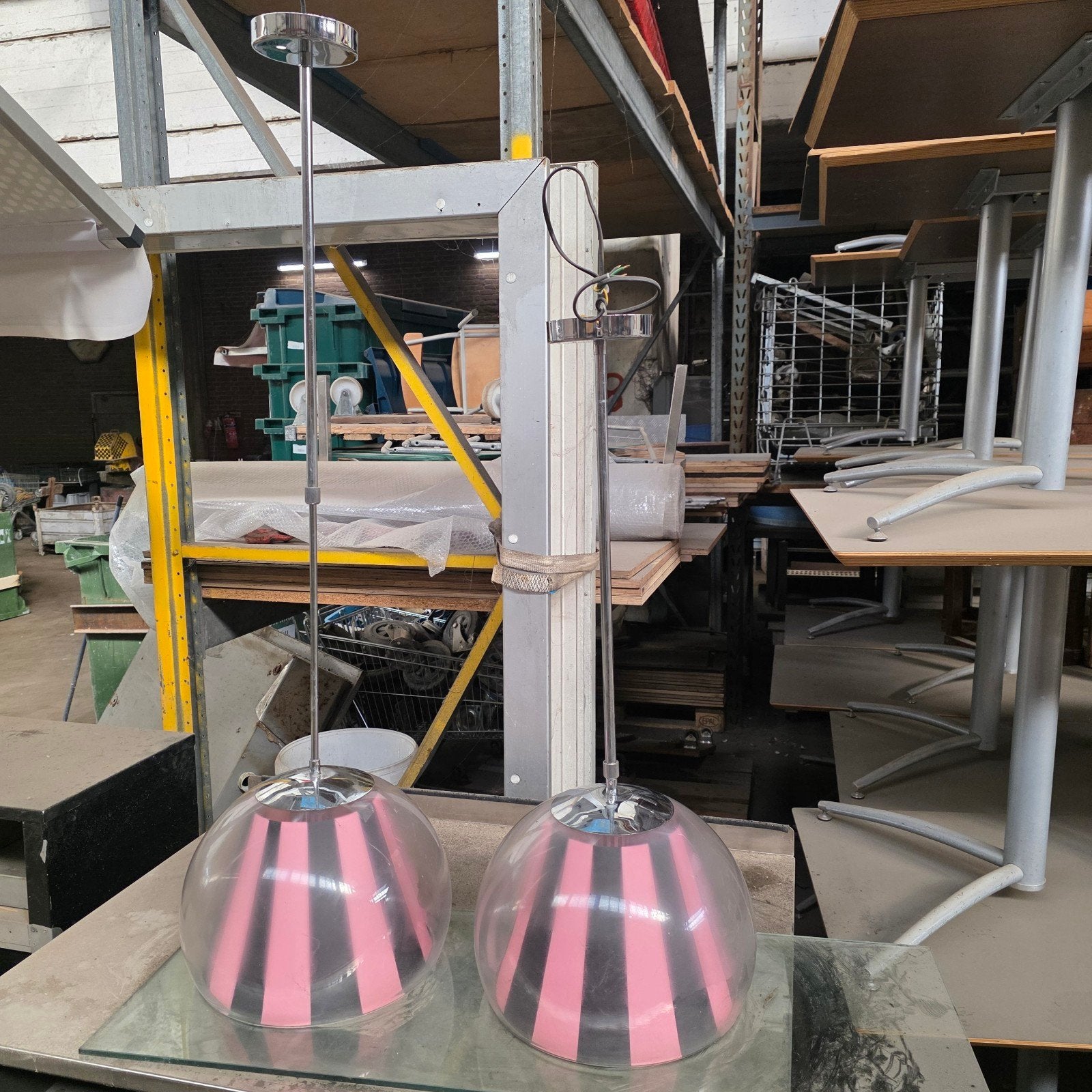 Set van 2 industriële hanglampen, zilverkleurig, Metaal, Overige merken, Gebruikt, Industrieel