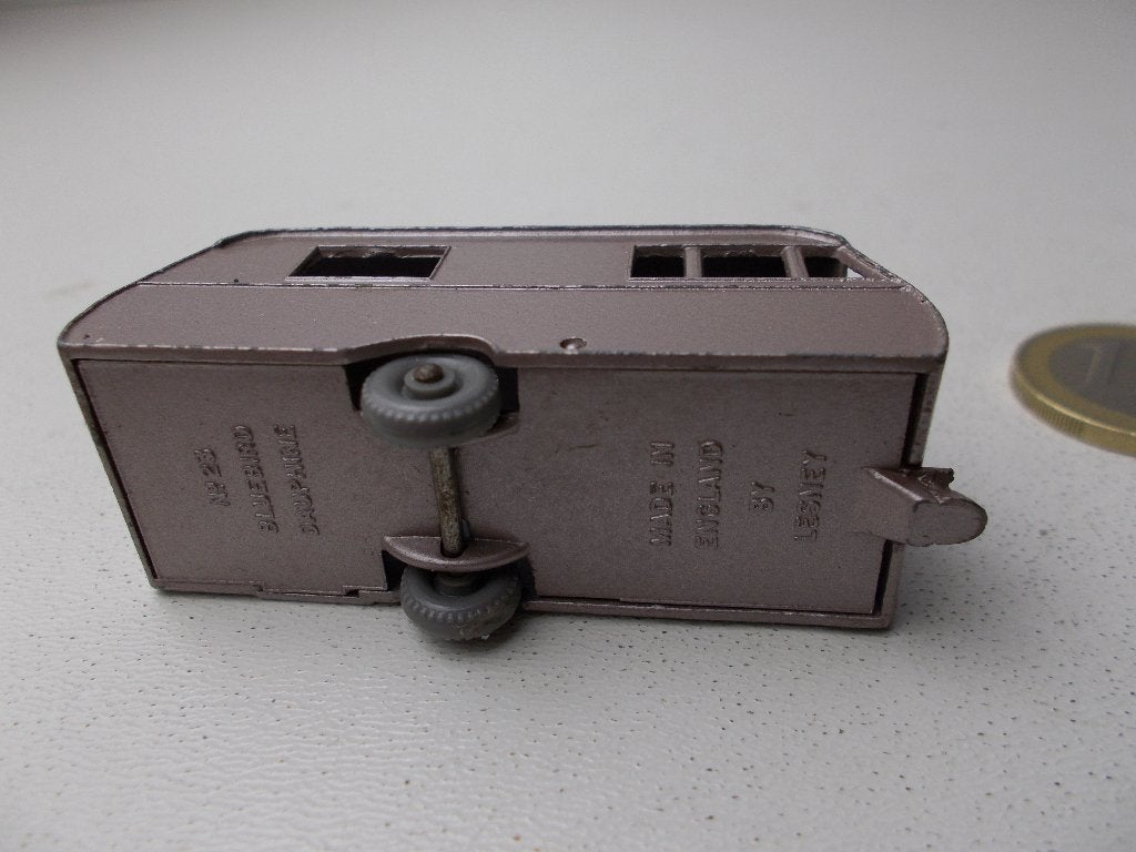 1960 Matchbox Lesney No. 23C BLUEBIRD DAUPHINE CARAVAN., Hobby en Vrije tijd, Modelauto's | 1:50, Ophalen of Verzenden, Gebruikt