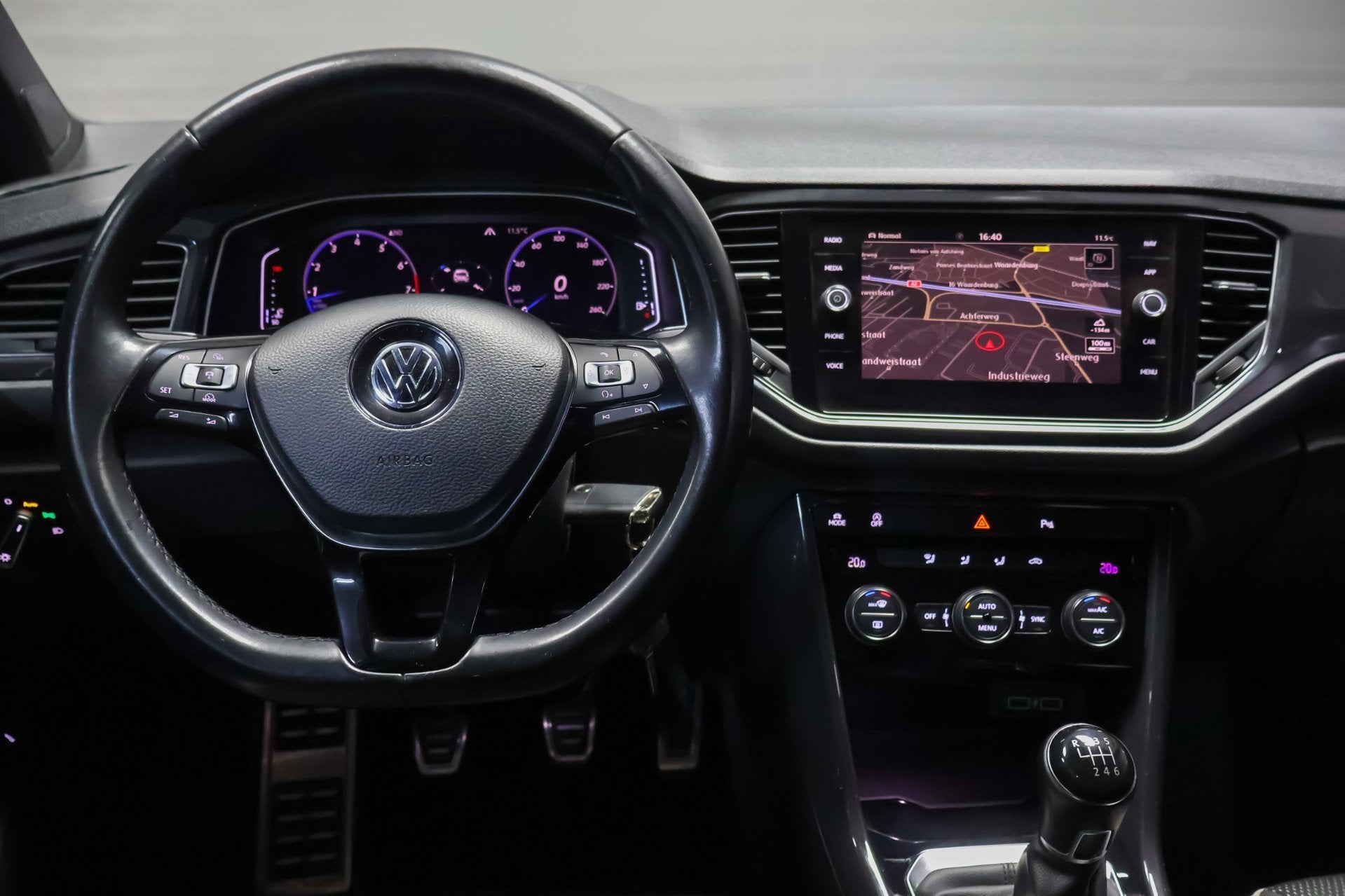 Volkswagen T-Roc 1.5 TSI Sport, Auto's, Volkswagen, Voorwielaandrijving, Euro 6, 4 cilinders, 150 pk
