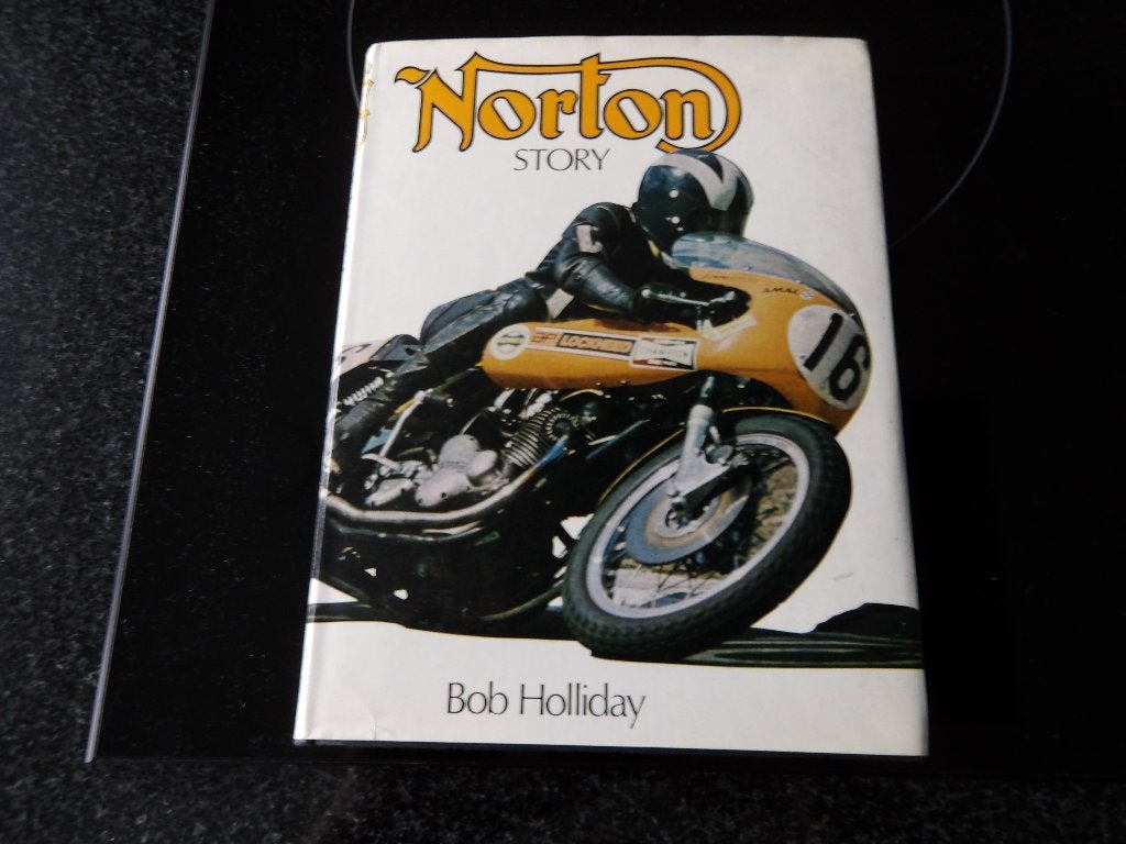 Norton Story - Bob Holliday - Motorboek, Ophalen of Verzenden, Zo goed als nieuw, Bob Holliday, Merk of Model