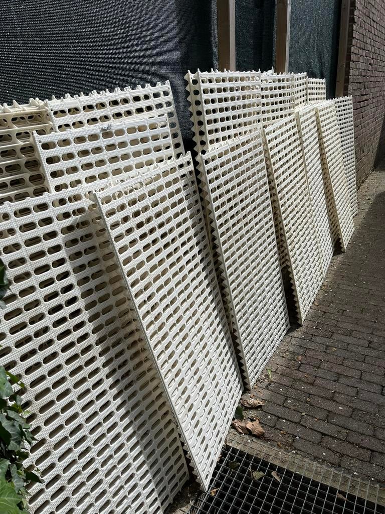 Voortent ondervloer, Ophalen, Gebruikt