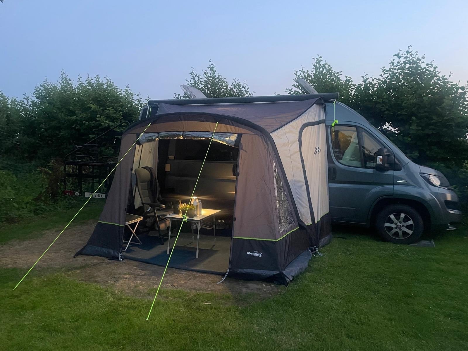 Obelink Rio 320 Easy Air caravan en camper voortent, Ophalen, Zo goed als nieuw