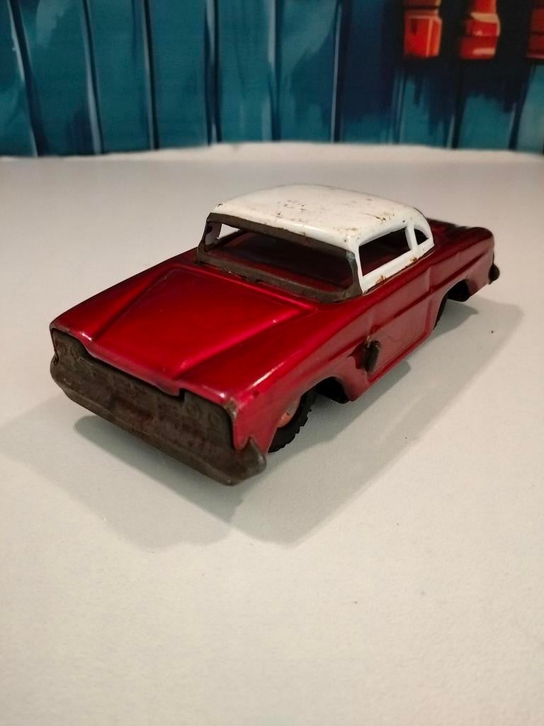 Oude blikken sedan, made in China, Ophalen of Verzenden