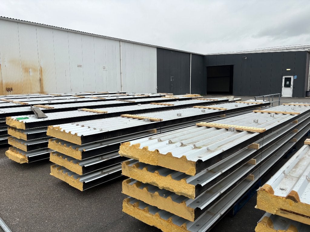 SANDWICHPANELEN DAK 13CM DIK € 15,00, Overige materialen, 100 mm of meer, Chiel@mhavik.nl, Zo goed als nieuw