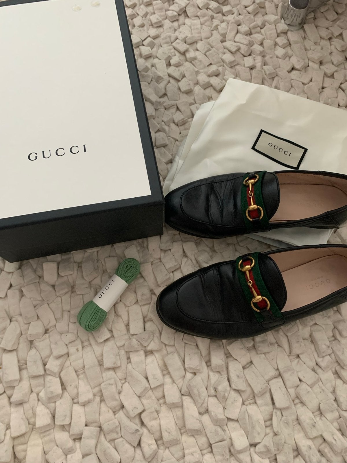 Gucci loafers 35,5, Kleding | Dames, Ophalen, Zo goed als nieuw, Zwart, Instappers
