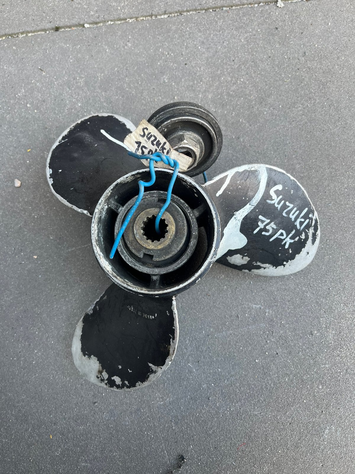 Schroef DT75 pk  Suzuki, Ophalen of Verzenden, Motor en Techniek