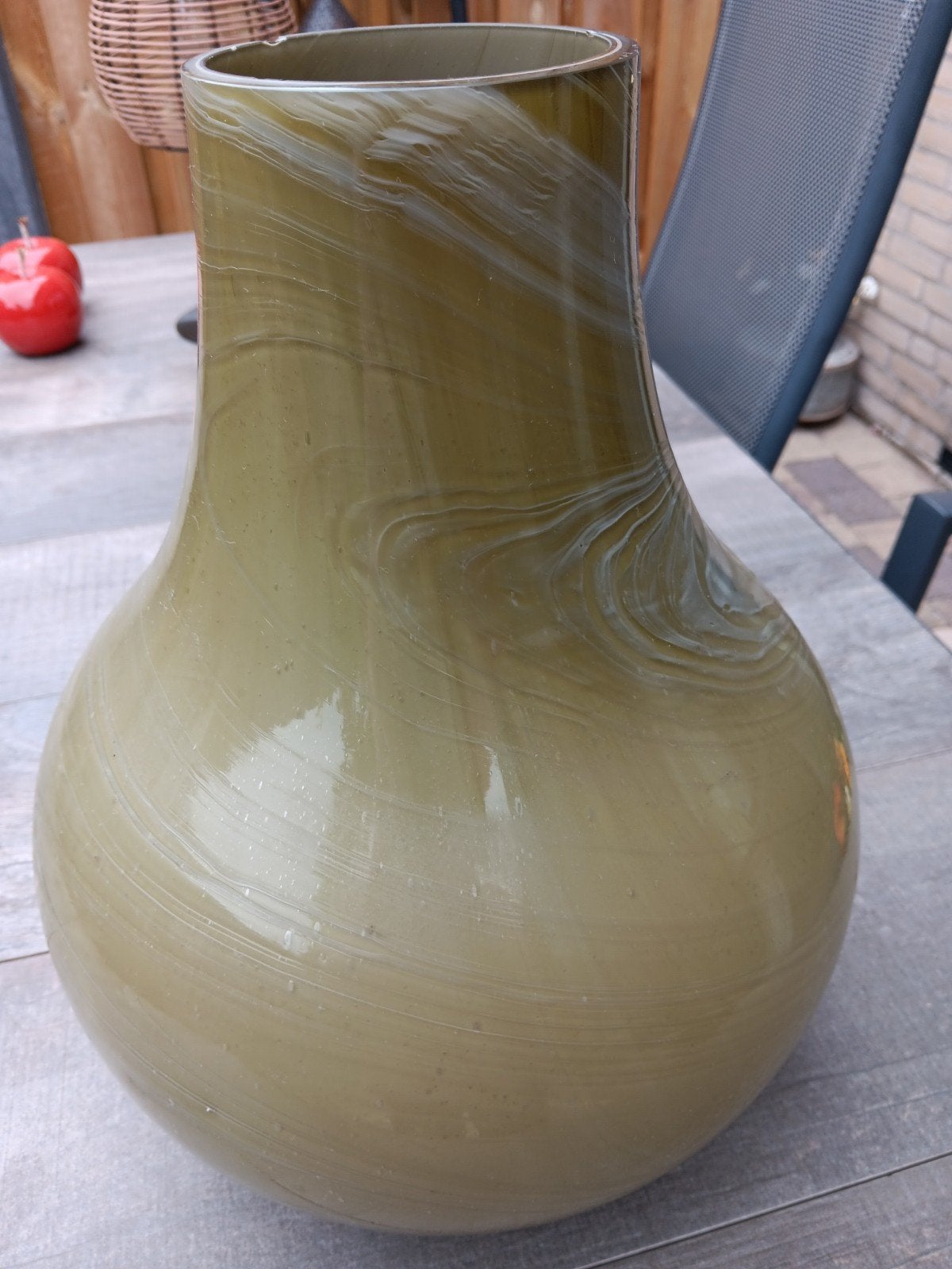 PTMD groene vaas, Huis en Inrichting, Ophalen, Zo goed als nieuw, Groen, Glas