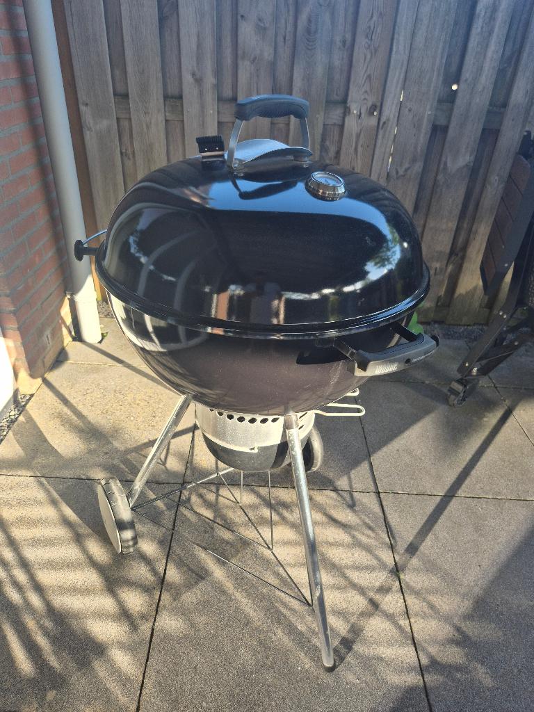 Weber Master Touch BBQ 57cm, Ophalen, Gebruikt, Weber, Met accessoires