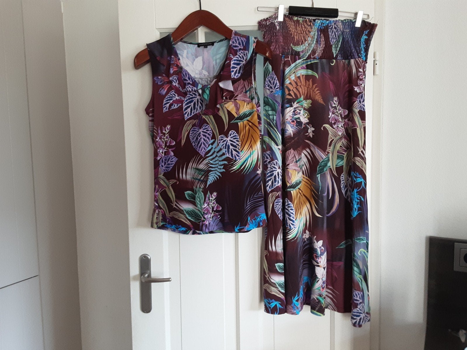 ROK EN  TOP   TRAMONTANA    MAAT   M., Kleding | Dames, Ophalen of Verzenden, Zo goed als nieuw, Maat 38/40 (M)