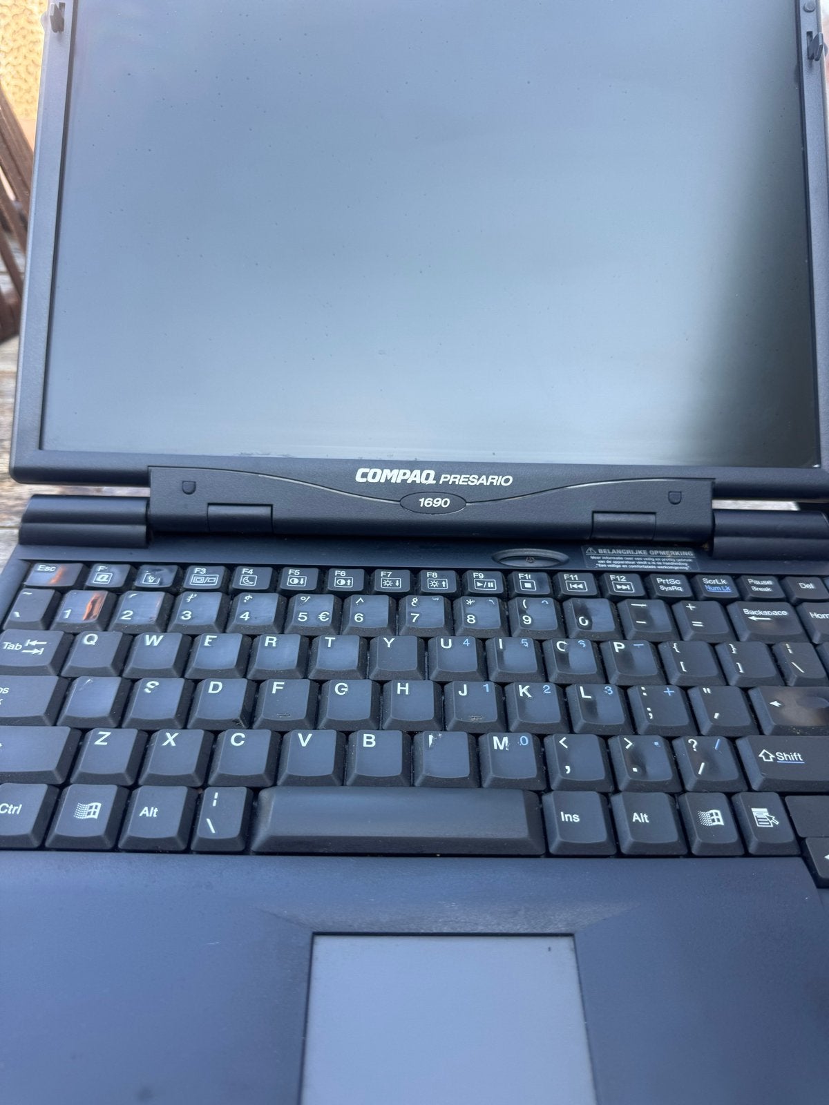 Compaq Presario 1690 Laptop - Vintage Computer, Computers en Software, Gebruikt, HDD, Minder dan 4 GB, Qwerty