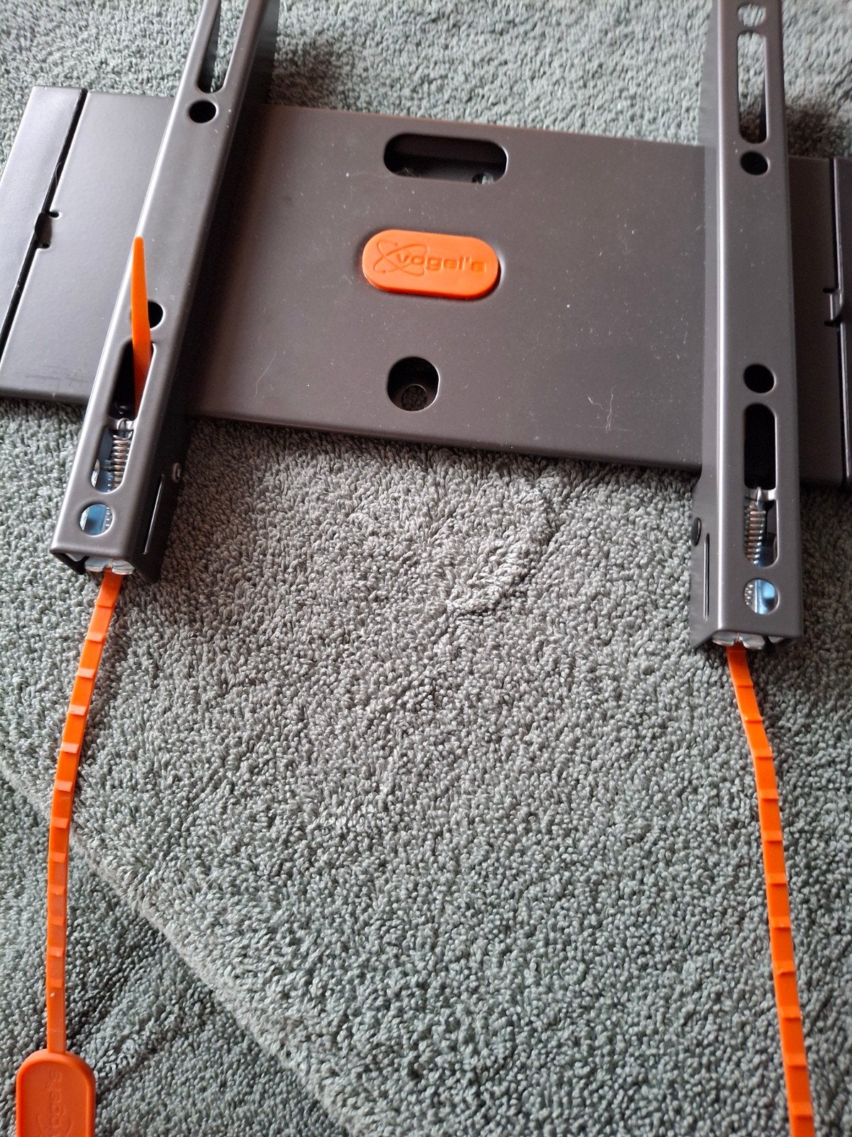 Vogel's Platte Muurbeugel voor TV - Max. 20kg, Audio, Tv en Foto, Ophalen, Gebruikt