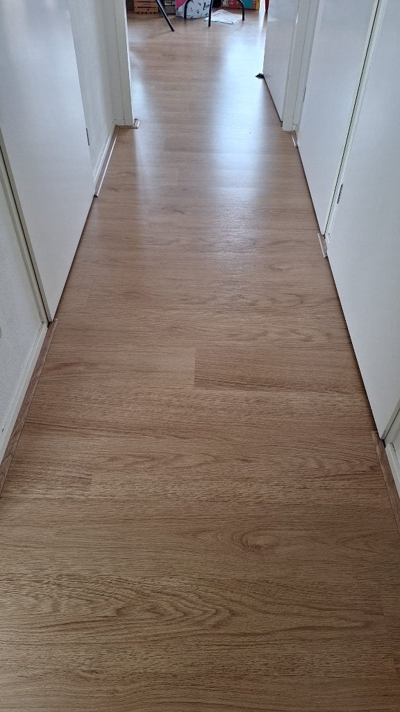 Gratis: Laminaatvloer +/- 60m2, Ophalen, Gebruikt, 50 tot 150 cm, 10 m² of meer