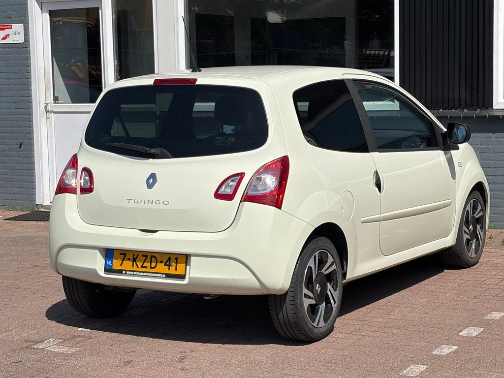 Renault Twingo 1.2 16V Dynamique / Airco / Cruisecontrol !, Auto's, Voorwielaandrijving, Twingo, Gebruikt, 4 cilinders