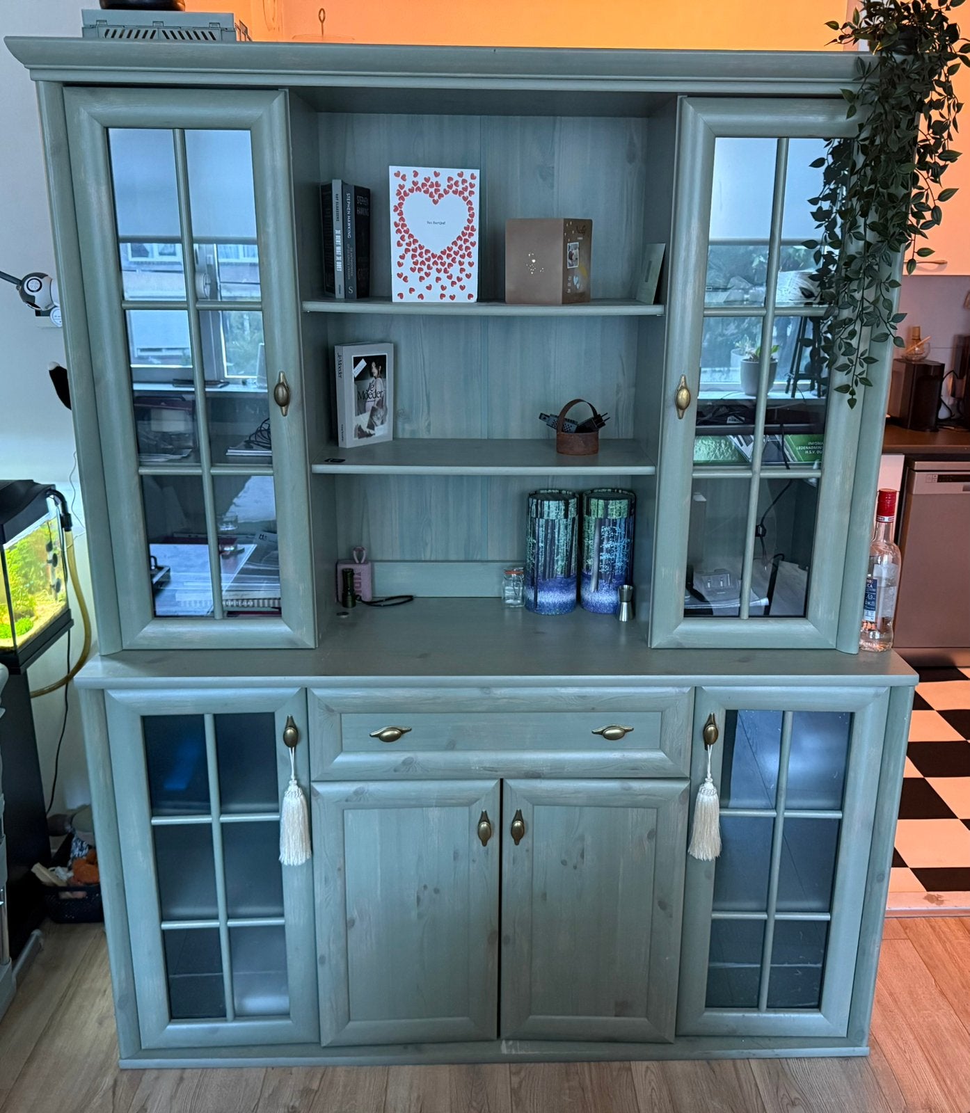 Mint groene buffetkast, Huis en Inrichting, Kasten | Buffetkasten, Ophalen, 200 cm of meer, 50 tot 100 cm, Zo goed als nieuw