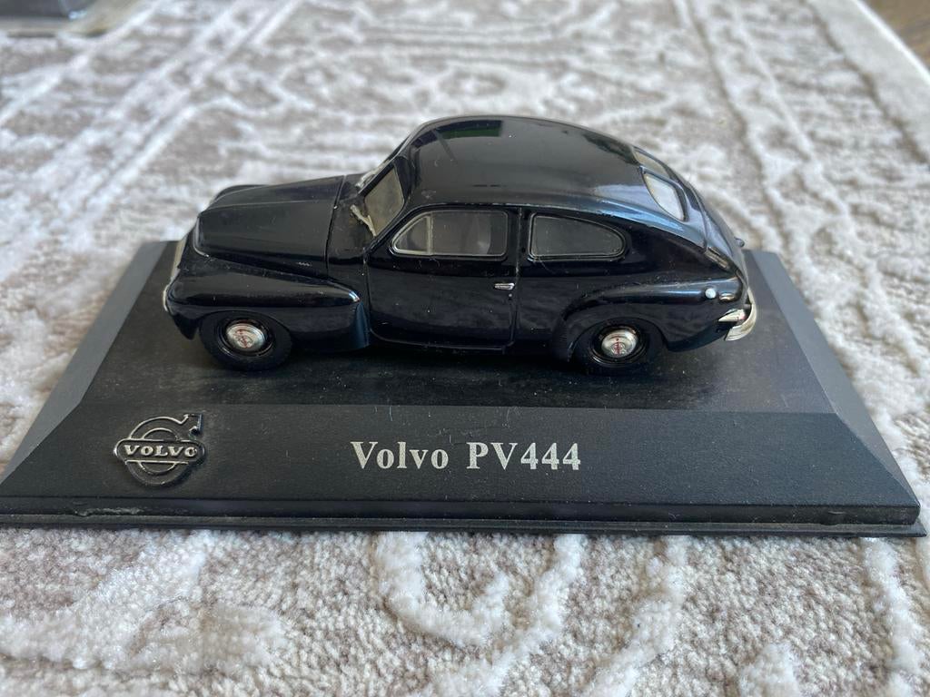 Modelauto Volvo PV444 - Zwart, Ophalen of Verzenden, Gebruikt, Auto, Overige merken