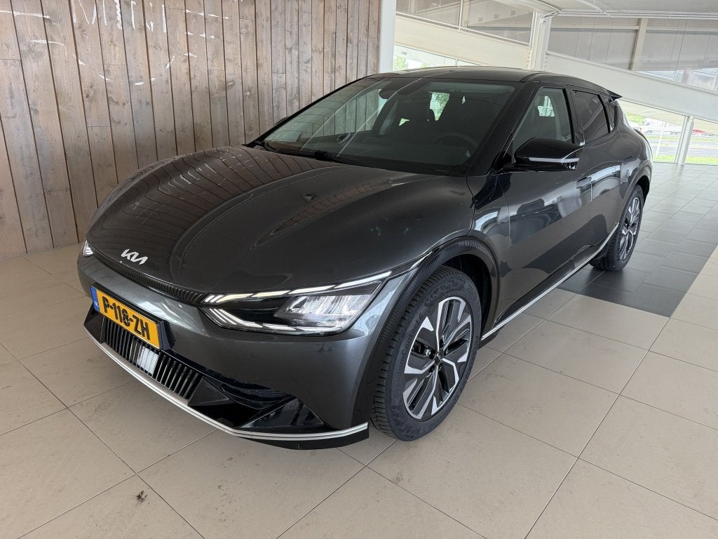 Kia Ev6 Plus 58 kWh SOH 100% (bj 2022, automaat), Automaat, Gebruikt, 750 kg, Origineel Nederlands