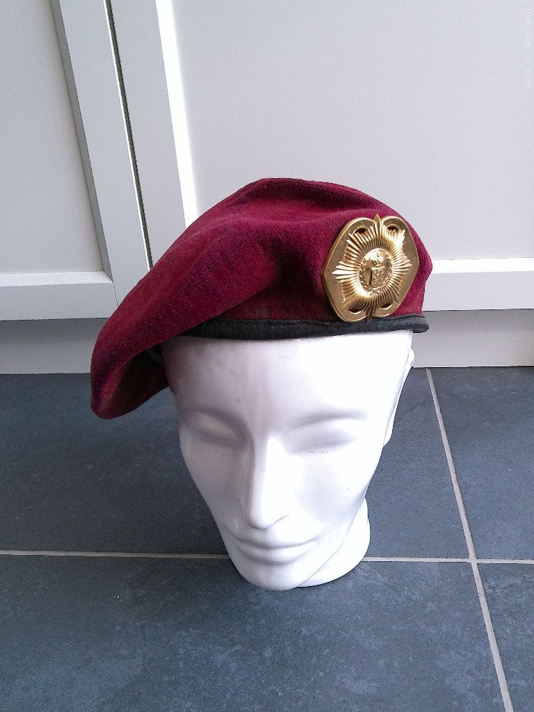 Baret 12e Infanteriebataljon Air Assailt Regt. Van Heutsz, Verzamelen, Verzenden, Landmacht, Nederland, Helm of Baret