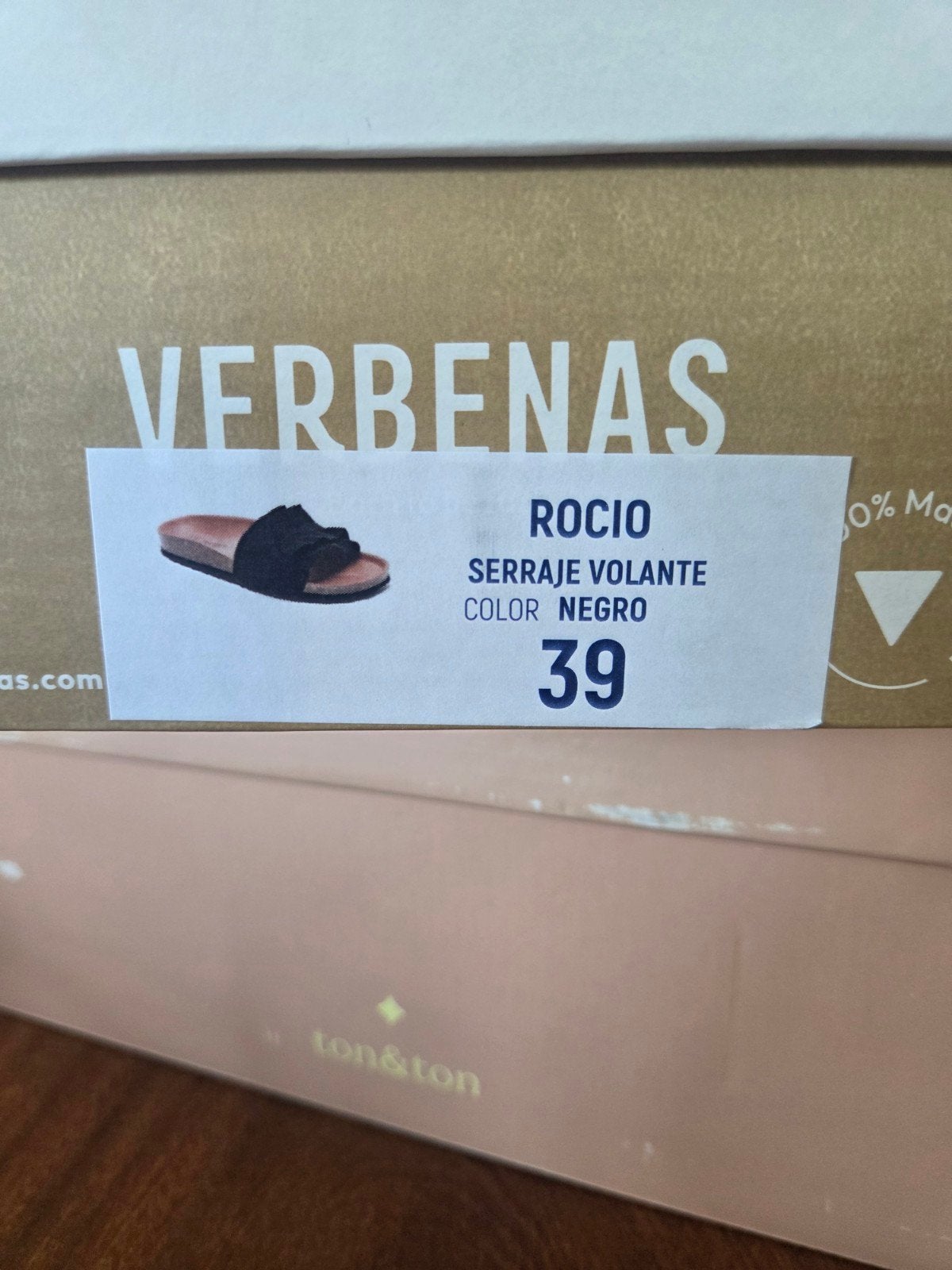 Verbenas Slippers Zwart Maat 39 - Nieuw in Doos, Kleding | Dames, Slippers, Zwart, Nieuw, Ophalen of Verzenden