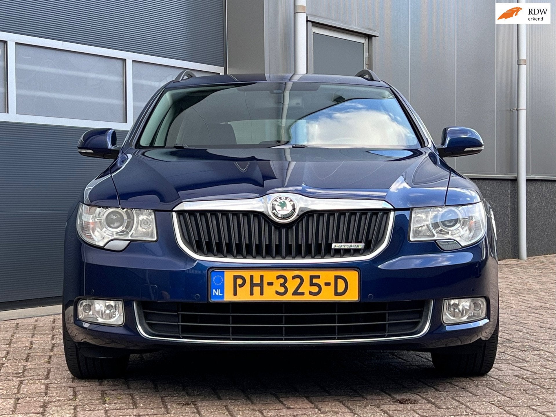 Skoda Superb Combi 1.6 TDI Greenline Active Business bj.2013, Auto's, Voorwielaandrijving, Euro 5, Stof, Gebruikt