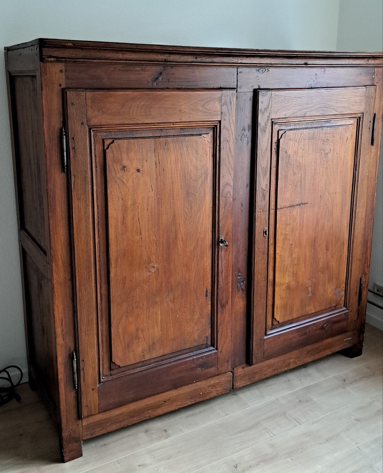 Antieke boeren kast, Ophalen