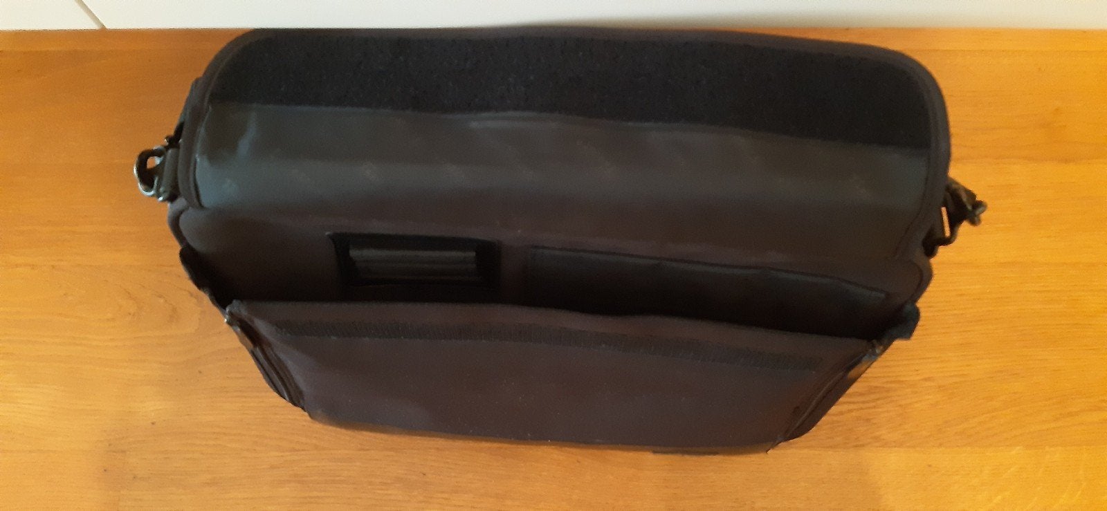 Koffertje, Sieraden, Tassen en Uiterlijk, Koffers, Minder dan 50 cm, Ophalen of Verzenden, Zo goed als nieuw, Minder dan 35 cm