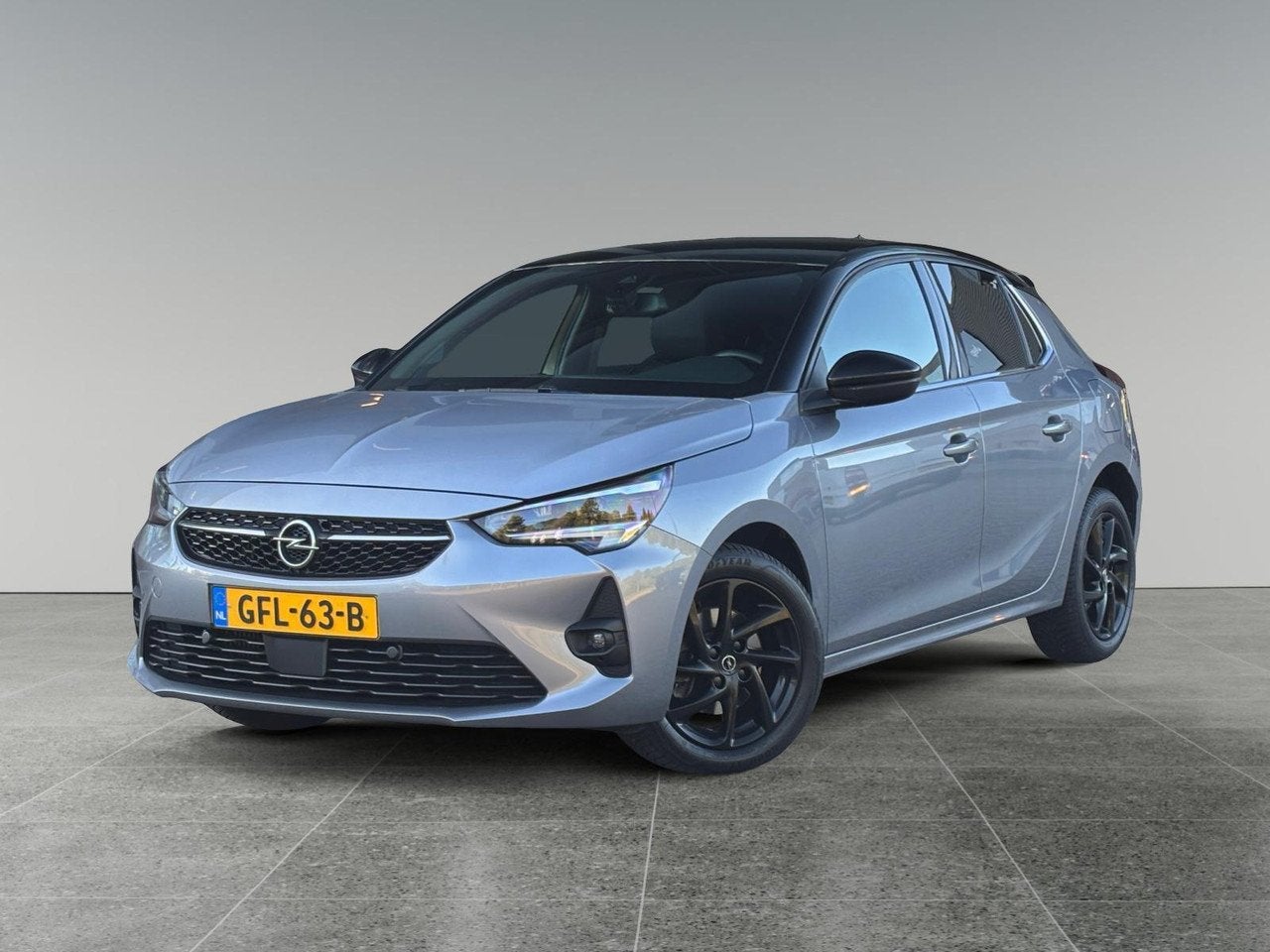Opel Corsa Ultimate 1.2 Turbo 130pk EAT8 | ALCANTARA/LEDER |, Automaat, Dealer onderhouden, Gebruikt, 1199 cc