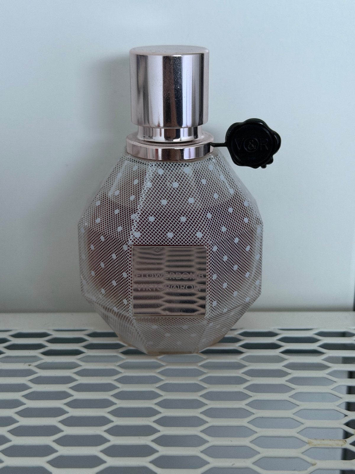 Viktor & Rolf Flowerbomb Special Edition Parfum 50ml, Ophalen of Verzenden, Zo goed als nieuw