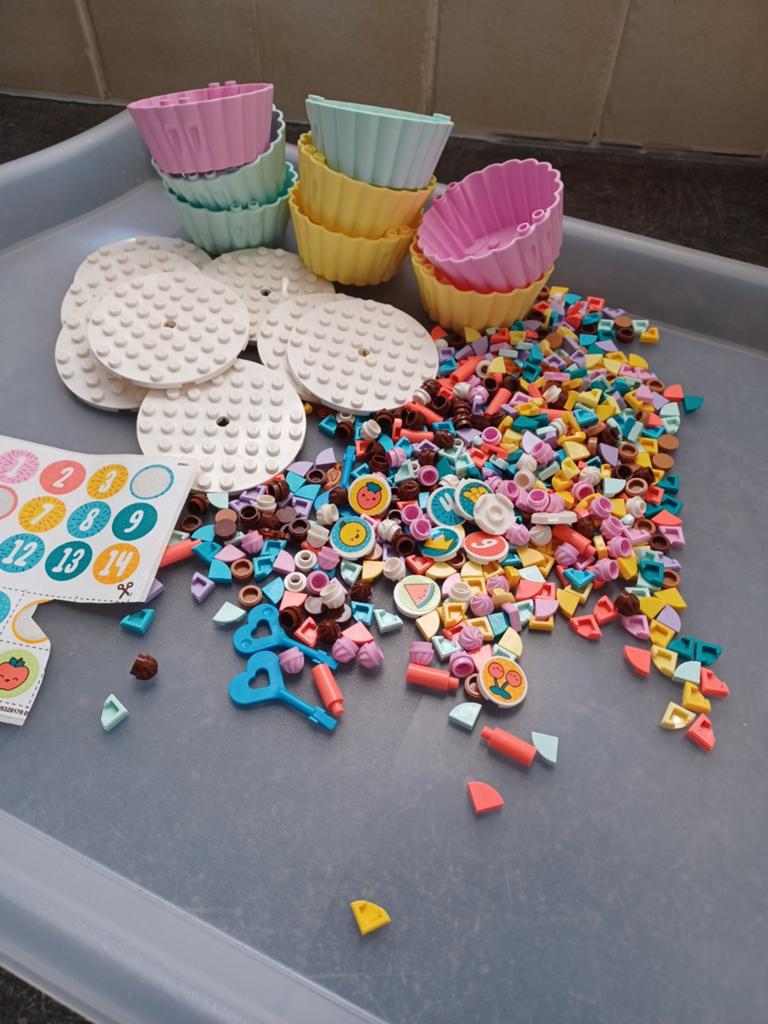 Lego dots 41926 creatieve party kit/cupcakes maken, Compleet, Overige thema's, Lego, Ophalen of Verzenden