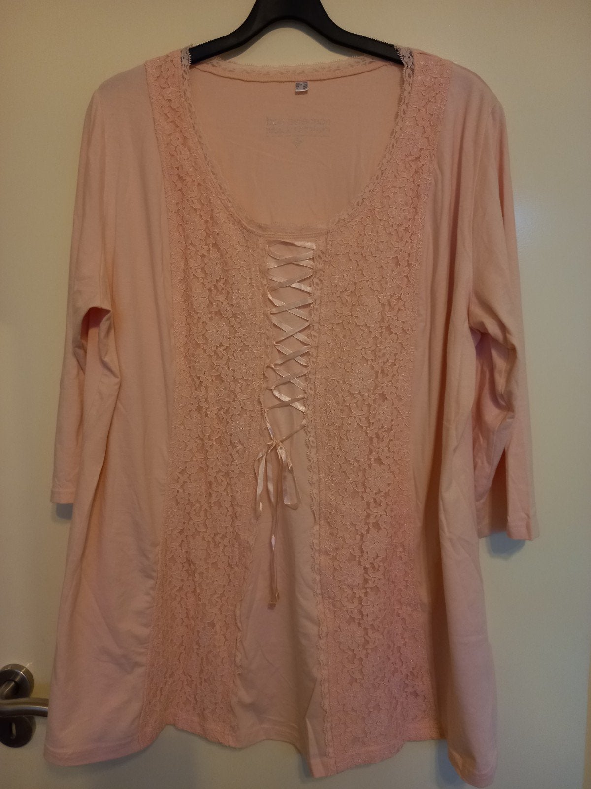 Nieuw lichtroze longshirt maat 52-54 met kant &veterlint, Kleding | Dames, Nieuw, Bpc selection, Roze, Shirt of Top