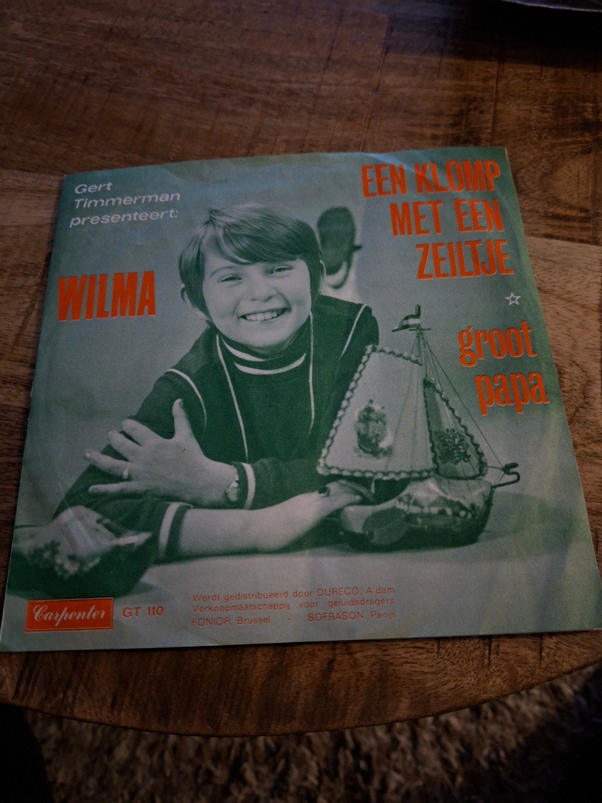 Wilma  / een klomp met een zeiltje, Ophalen of Verzenden, Zo goed als nieuw, Nederlandstalig