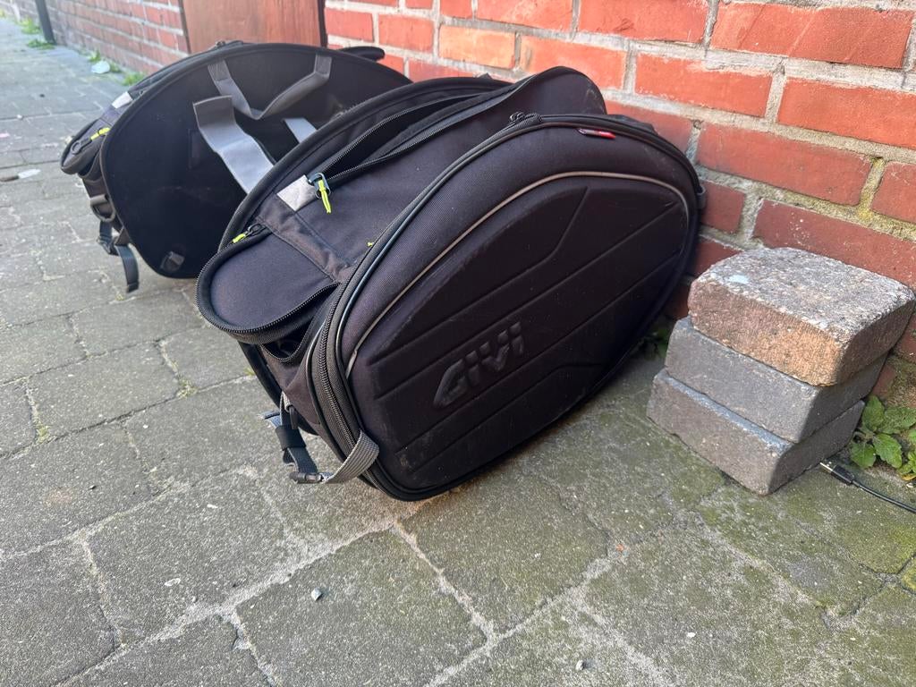 Givi motorzakken, Motoren, Accessoires | Koffers en Tassen, Ophalen, Gebruikt