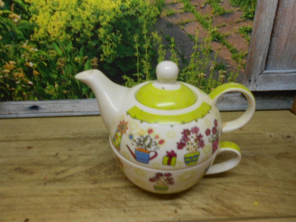 8 stuks tea for one theepotje met kopje, Overige materialen, Ophalen of Verzenden, Zo goed als nieuw, Overige stijlen